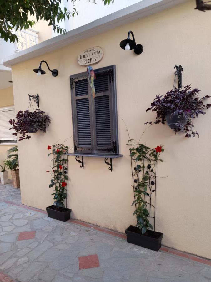 Tomas & Maria Rooms Neoi Poroi Exterior photo